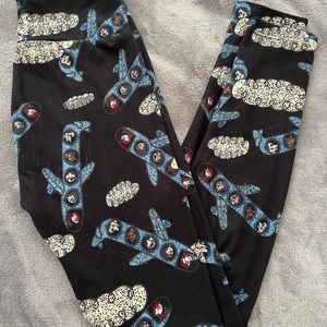LulaRoe OS Airplane Leggings